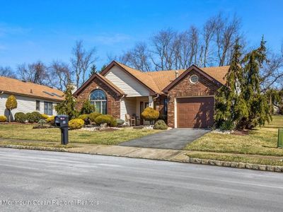 88 Peasley Dr, Marlboro, NJ, 07746