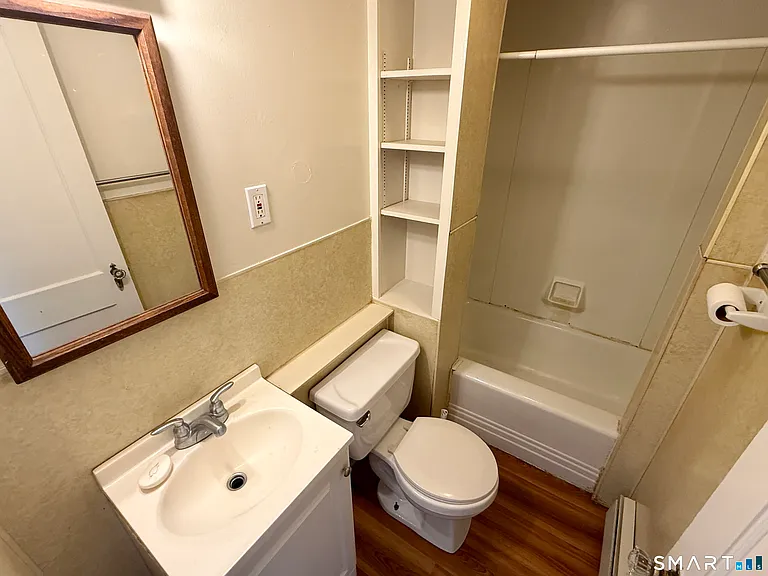 23 Farnham Ave #2 — Photo 10