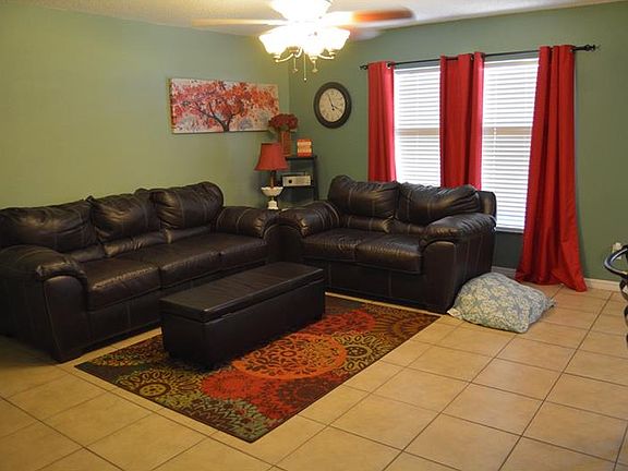 4th image of 1864 Vale Dr