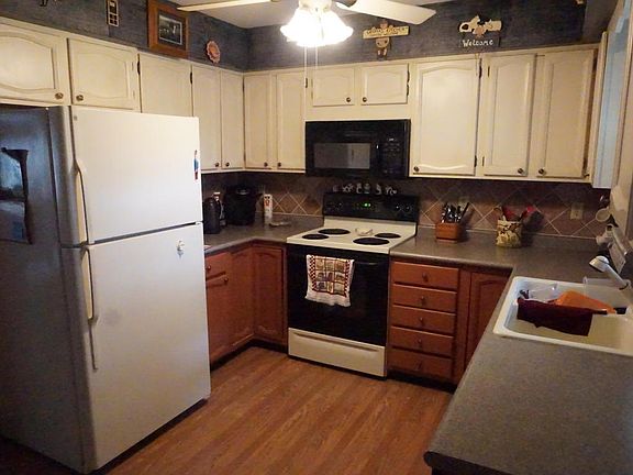 4th image of 802 Westwood Dr