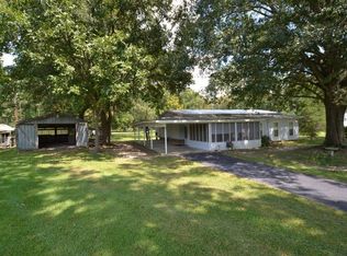 16565 Stubbs Ln, Pride, LA 70770