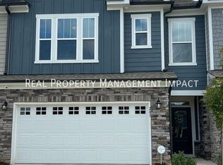 203 Raccoon Path, Holly Springs, NC 27540