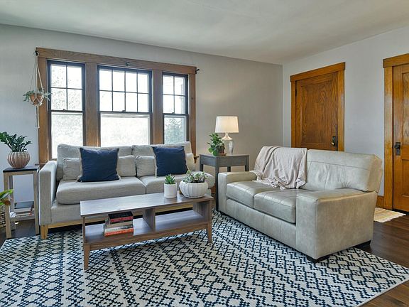 2nd image of 4818 Capitol Ave