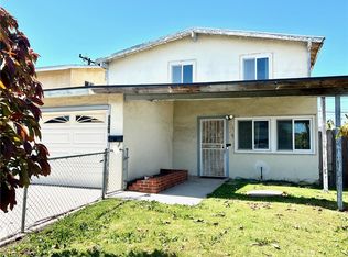 1121 E 222nd St, Carson, CA 90745