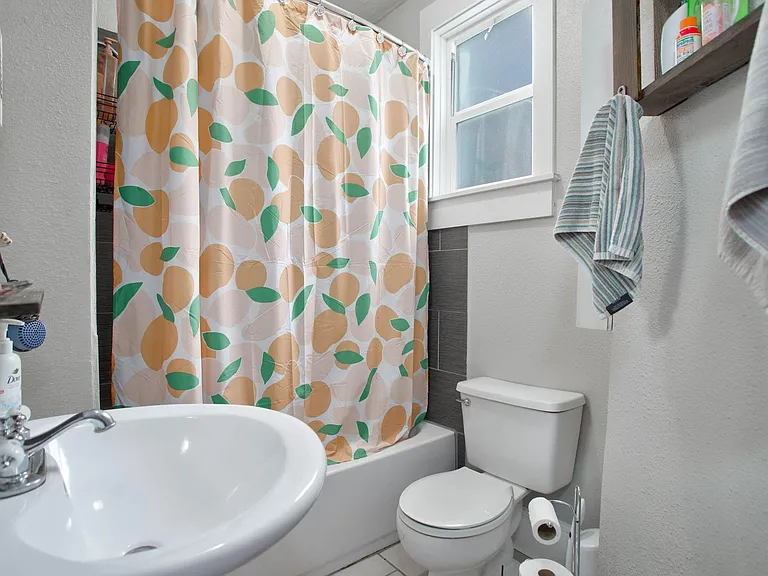 3702 Walnut St — Photo 13