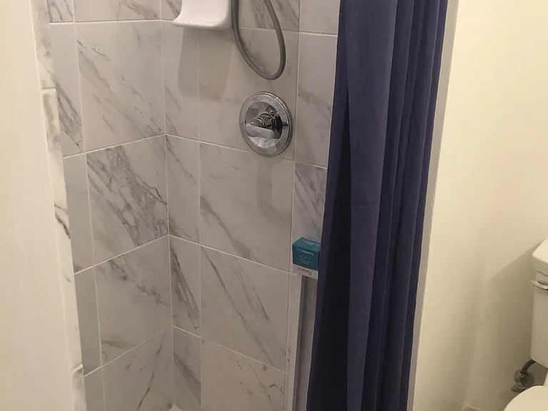 Marble tile shower 8ft