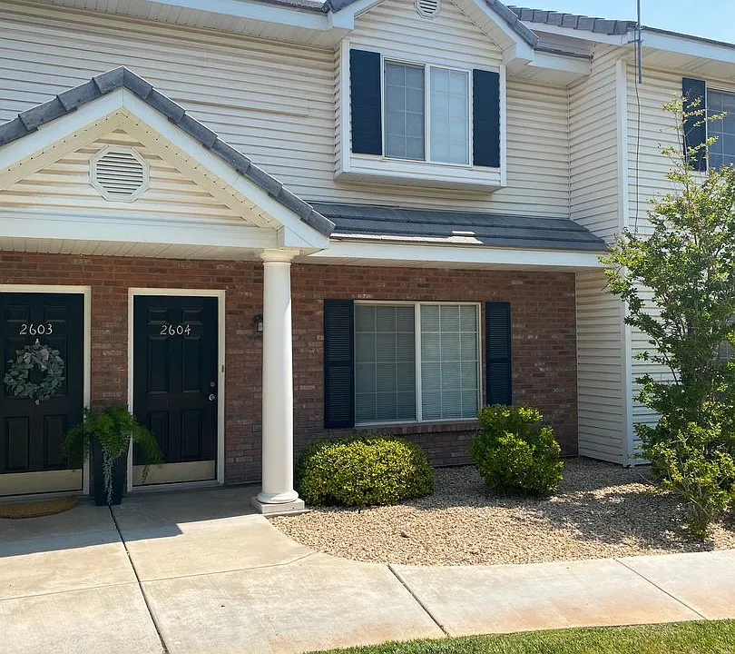 1735 W 540 N #2604
