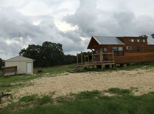 955 Curry Rd, Seguin, TX 78155