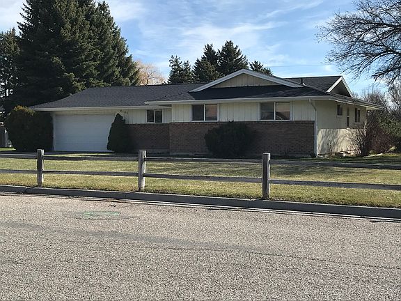 2nd image of 2105 S Sabin Dr