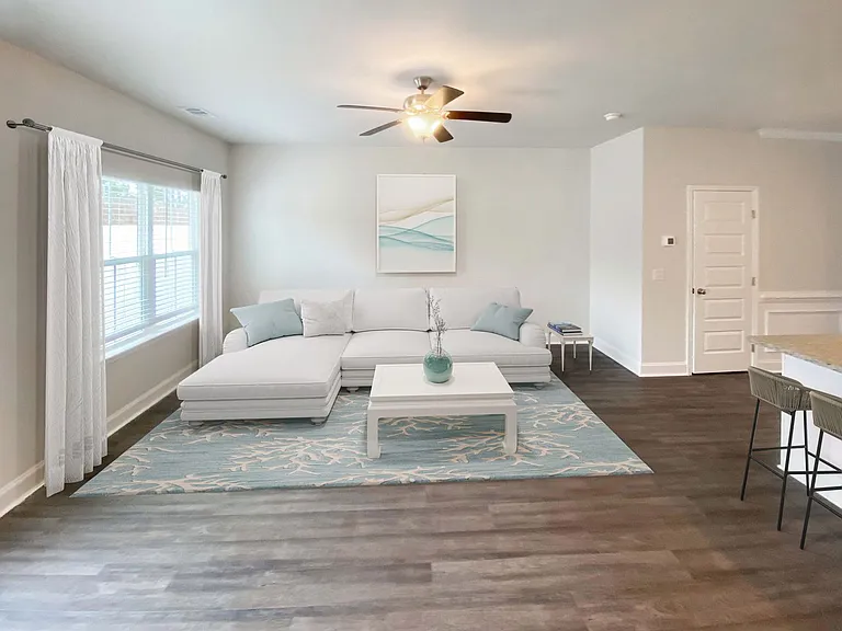 512 Governor Treutlen Cir — Photo 3