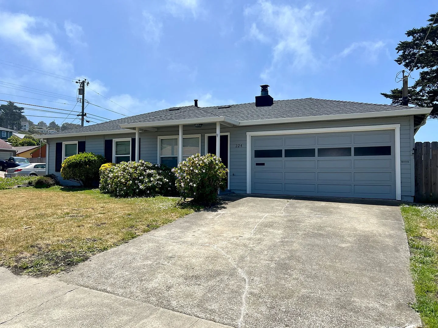 224 Nelson Ave photo 1