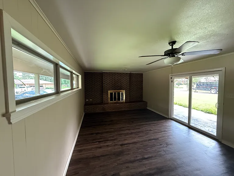 Arnold Dr — Photo 11