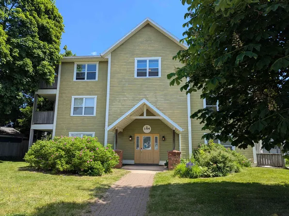 154 Cumberland St #6, Charlottetown, PE C1A 5C4