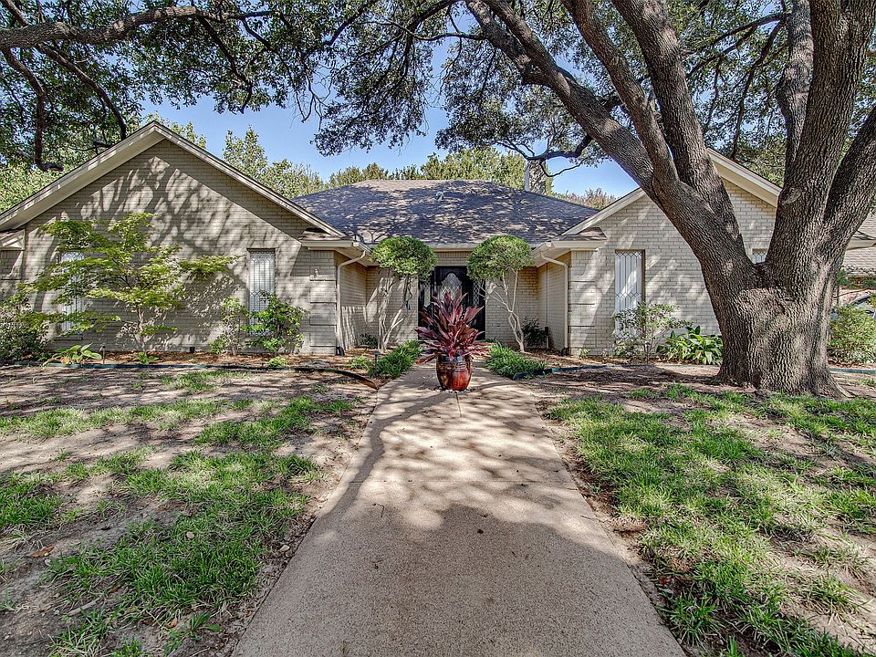 1st image of 3805 S Shadycreek Dr