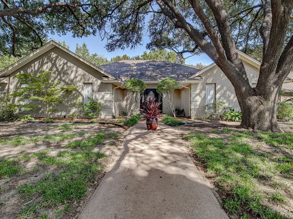 3805 S Shadycreek Dr, Arlington, TX 76013