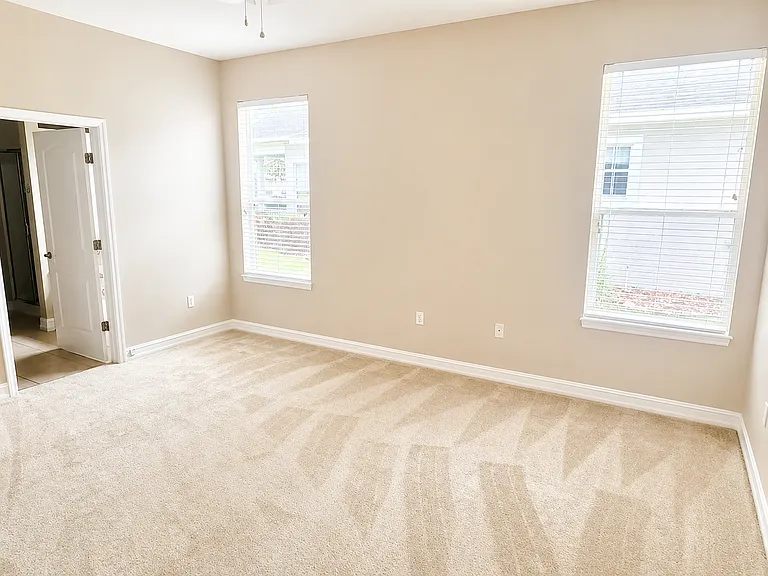 7018 Beargrass Rd — Photo 10