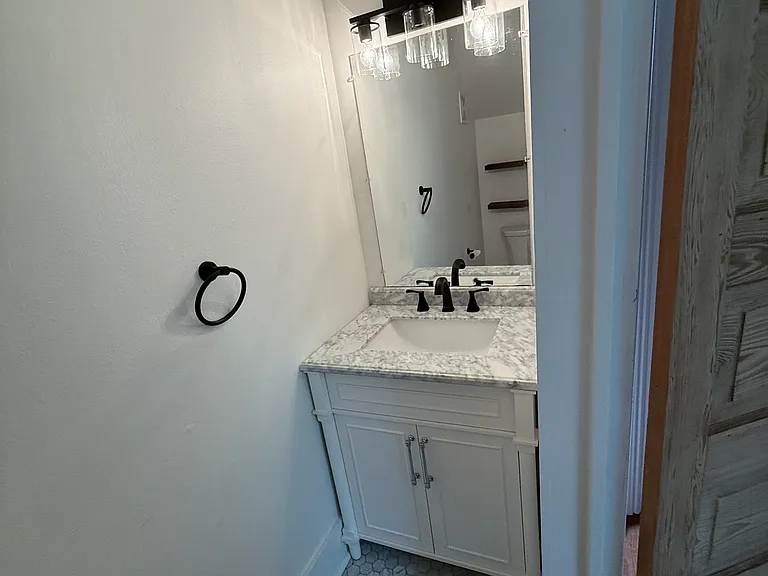 535 Nashville Ave — Photo 6
