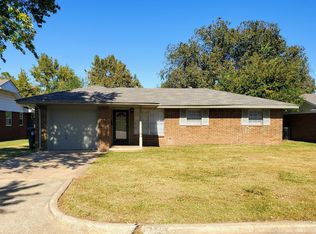 223 W Ridge Rd, Norman, OK 73069