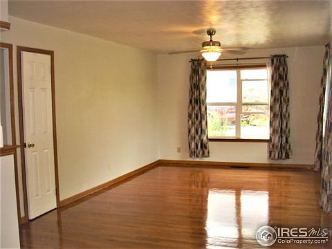 3rd image of 2424 W 25th St