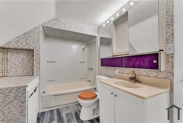 3 bed, 1088 sqft, $1,600 — Photo 4