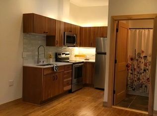 7460 Hubbard Ave #4, Middleton, WI 53562