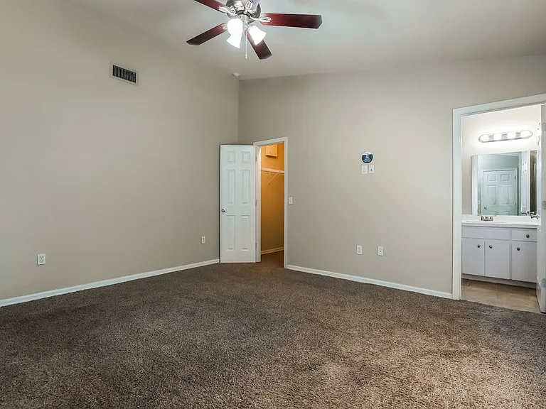 5865 Daughtery Downs Loop — Photo 13