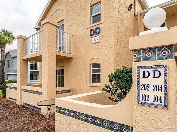 2nd image of 1635 SE Green Acres Circle #Dd202