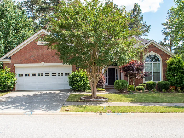 1067 Blackfoot Dr — Photo 1