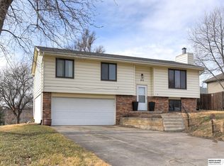 2612 N 137th St, Omaha, NE 68164