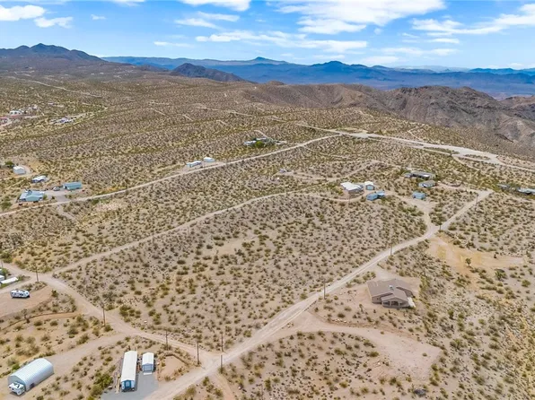 840 W Silver Creek Rd, Meadview, AZ 86444