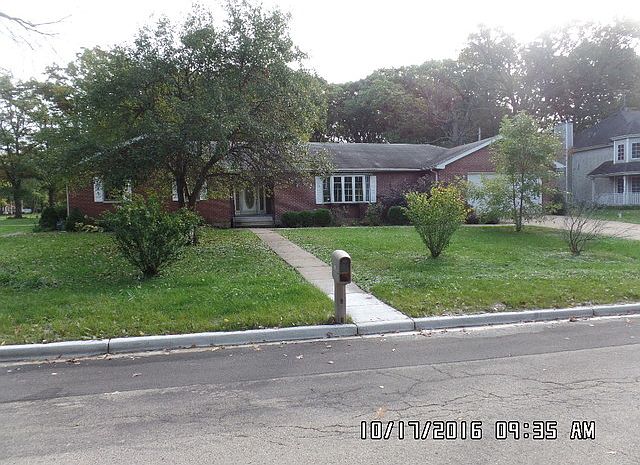 1st image of 58 Longwood Ct