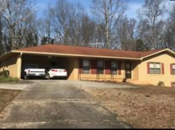 5844 Stephens Rd, Flowery Branch, GA 30542