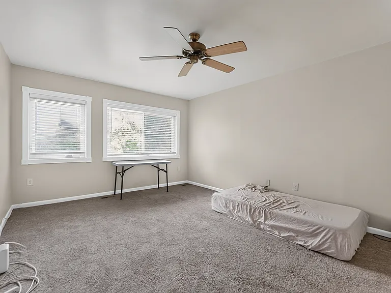 5607 Vantage Point Rd — Photo 25