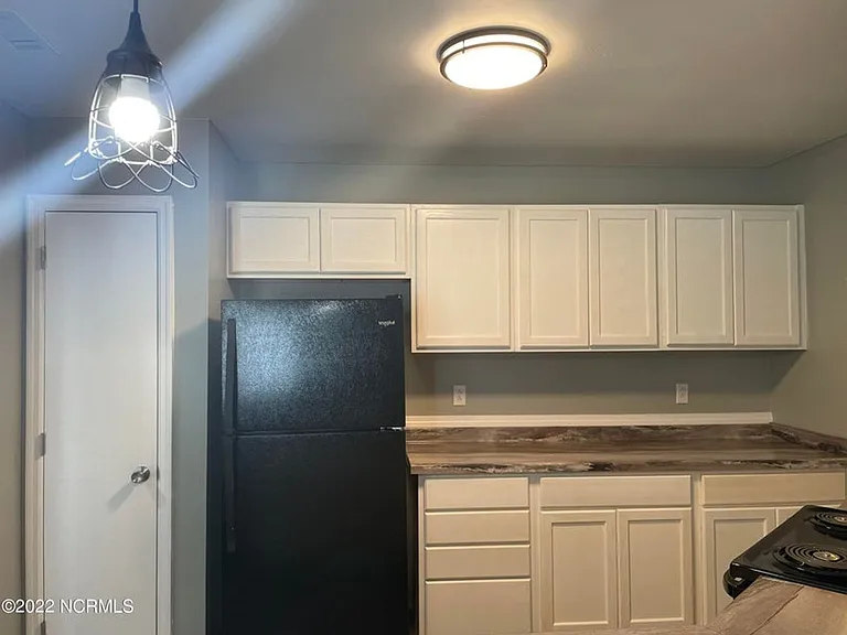 3031 Foxhorn Rd — Photo 7