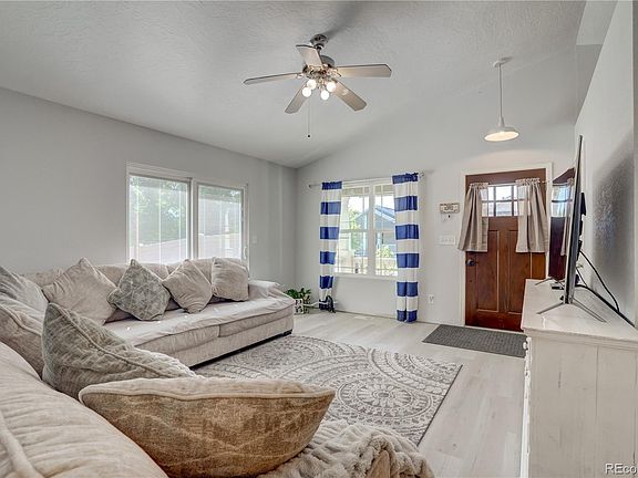 3rd image of 4208 Laurel Drive