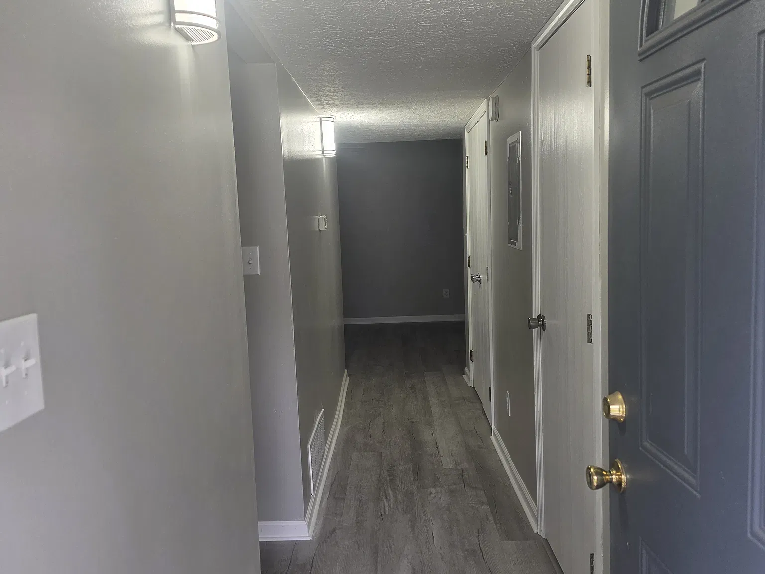 3 bed, 1140 sqft, $1,600 — Photo 2