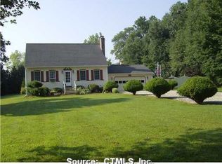 364 Canterbury Rd, Brooklyn, CT 06234