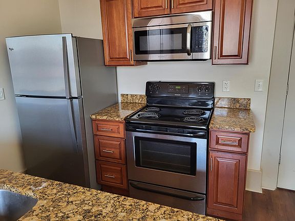 stainless steel appliances including microwave
