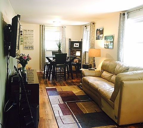4th image of 1019 Lakeview Dr