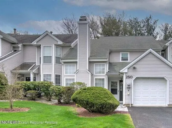 250 Daffodil Drive, Freehold, NJ 07728