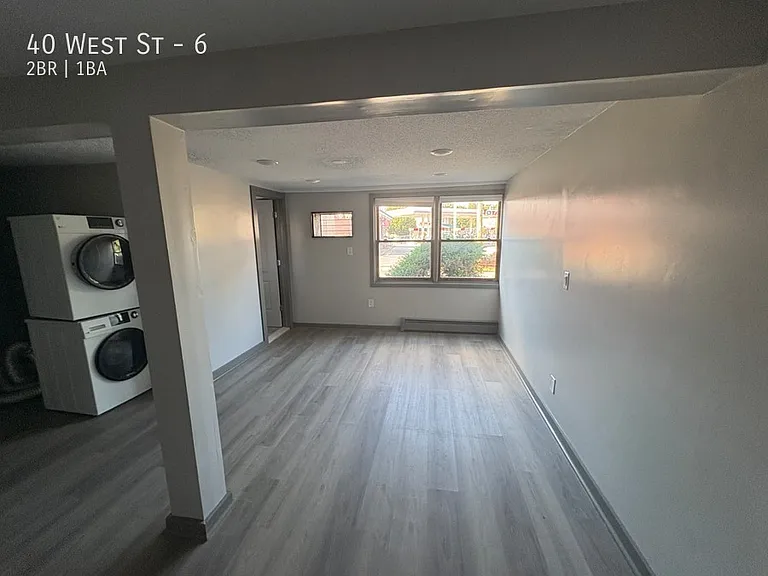 40 West St #6 — Photo 3