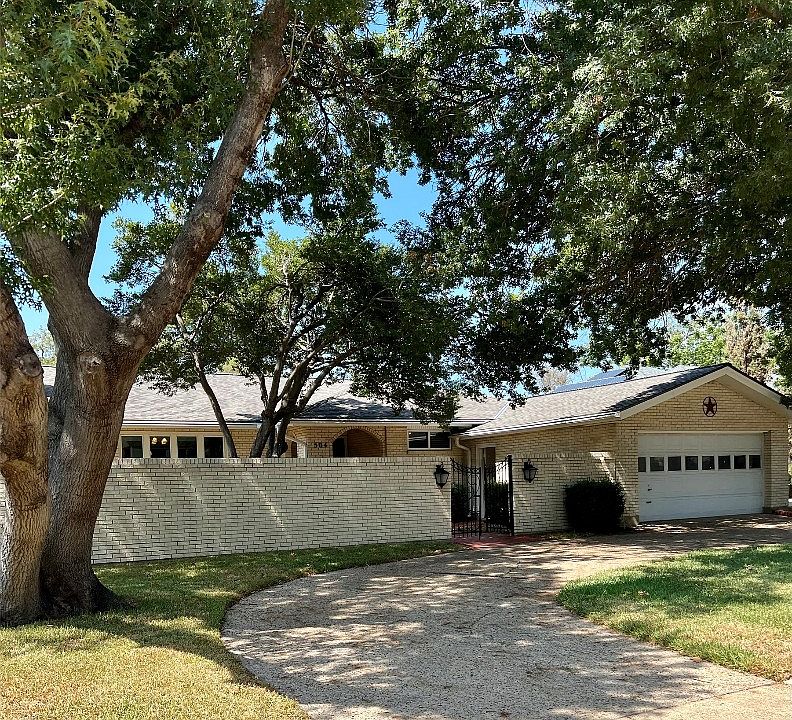 1st image of 504 Laguna Dr