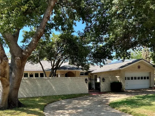 504 Laguna Dr, Richardson, TX 75080