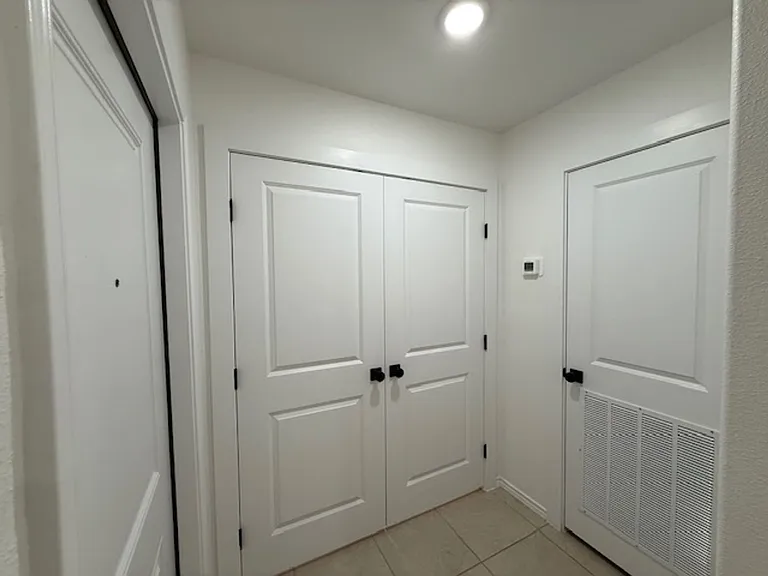 3510 Pascual De Leon Dr — Photo 9