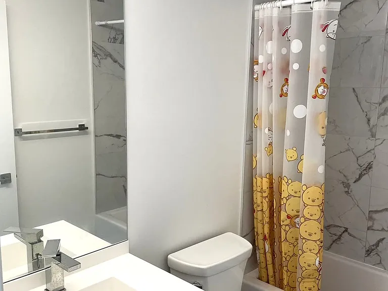 251 Jarvis St #Penthouse 5003 — Photo 9