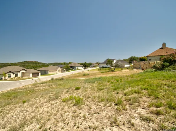 2006 Valencia Dr LOT 83, Kerrville, TX 78028
