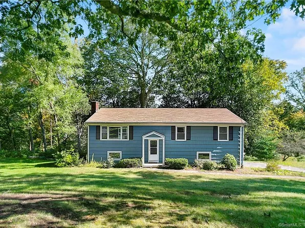 37 Longmeadow Road, Shelton, CT 06484