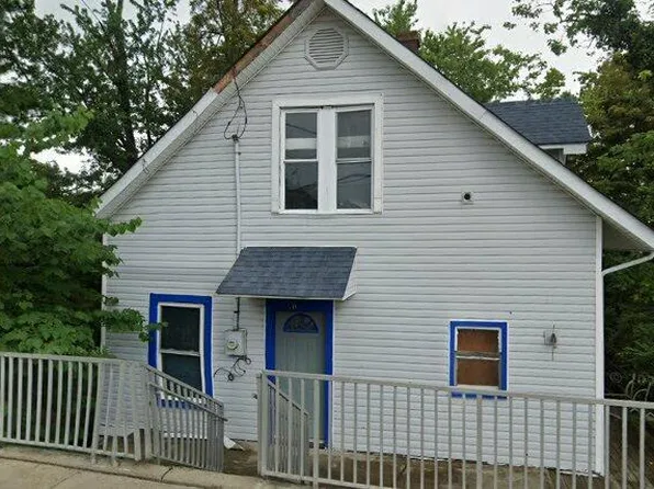 70 W Walnut St, Mount Olivet, KY 41064