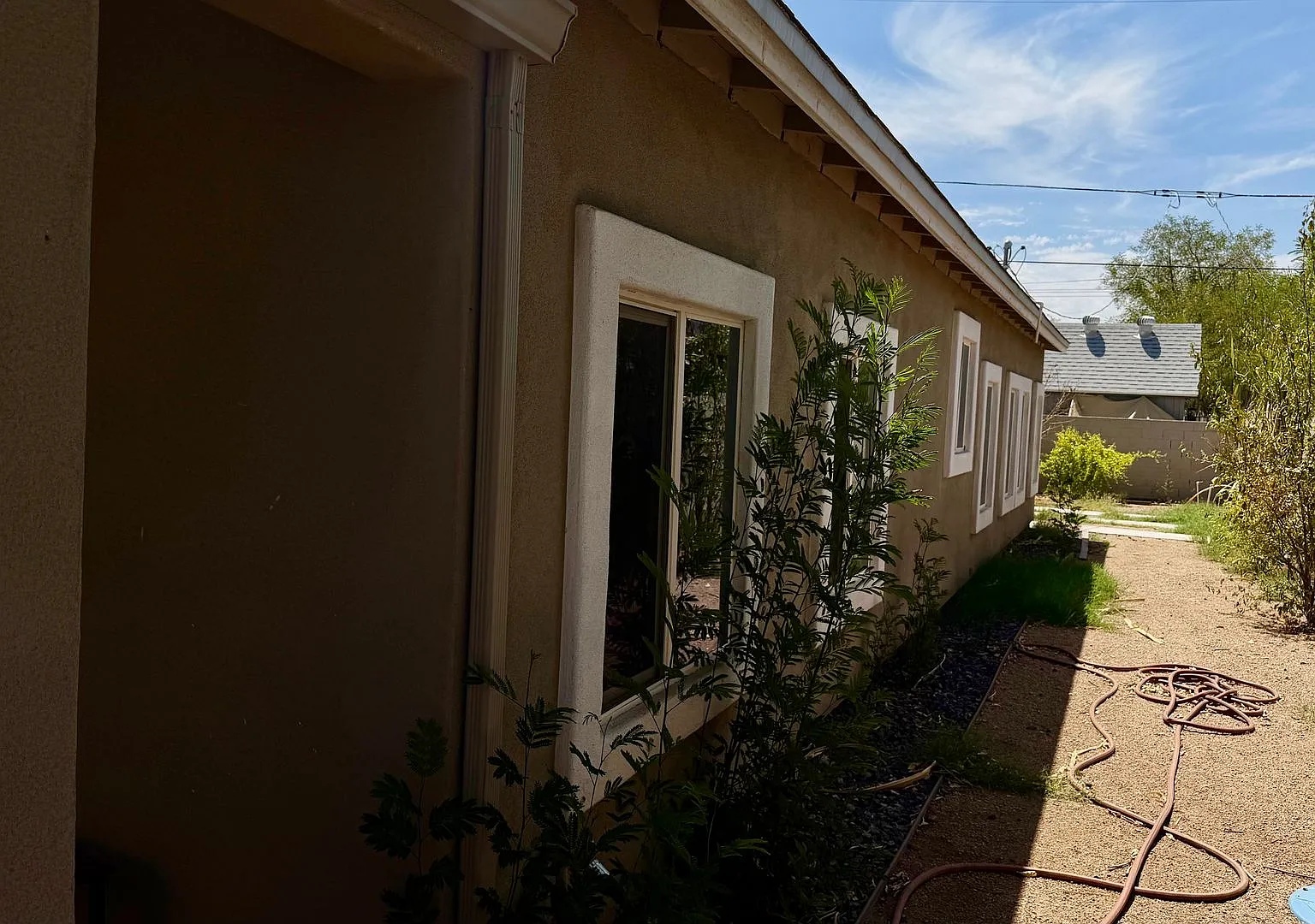 Updated 4 bedroom 2 bath single level Home! — Photo 1