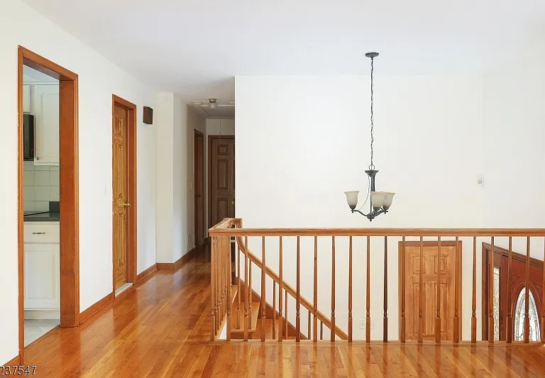 2128 W Broad St — Photo 6